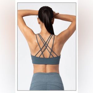 NWT Sol & Mane Solar Plex-us Bra